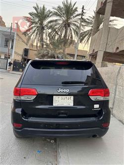 جیپ گراند شیرۆکی